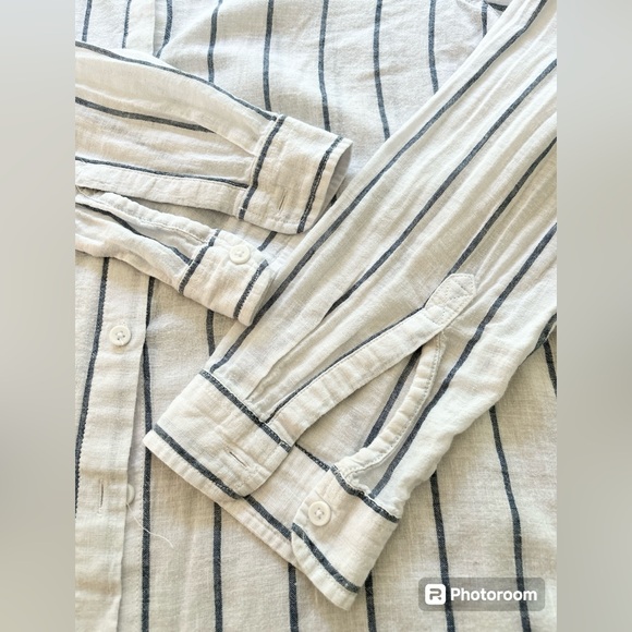 Women’s Long Sleeve Linen Cotton Shirt - Picture 4 of 7